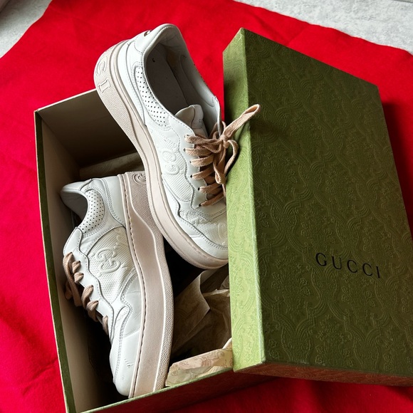 Gucci shoes GG lightly used, they were too small for me to wear with tights - Picture 13 of 14